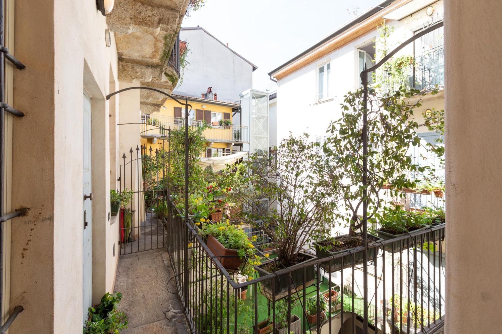 Cosy Two Bedroom Apartment Close To Navigli Milano Dış mekan fotoğraf
